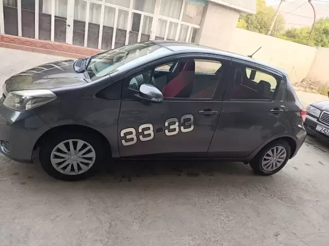 Toyota Vitz, 2012 1, avtobaza.tj
