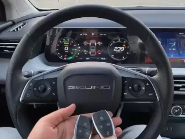 BAIC EU5, 2024 1, avtobaza.tj