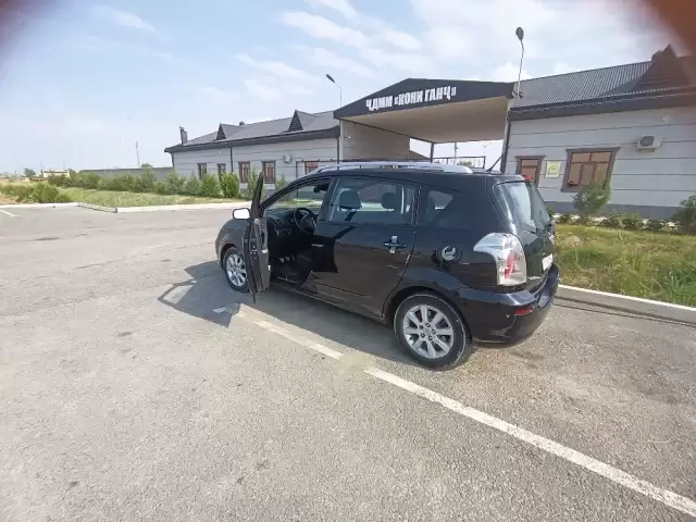 Toyota Corola Verso, 2006 1, avtobaza.tj