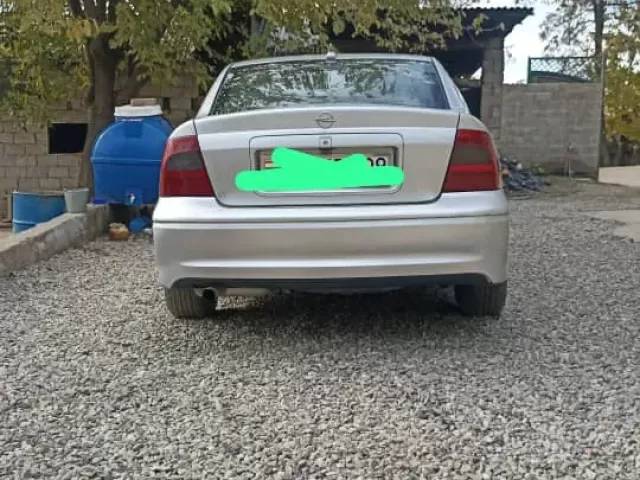 Opel Vectra B 1, avtobaza.tj