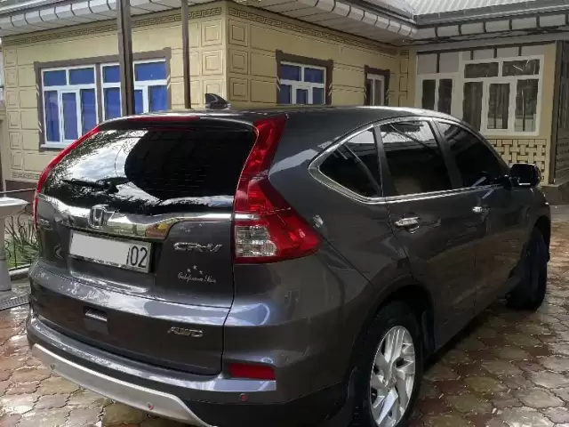 Honda CR-V, 2016 1, avtobaza.tj