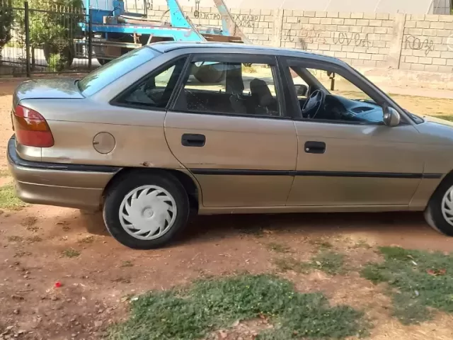 Opel Astra F 1, avtobaza.tj