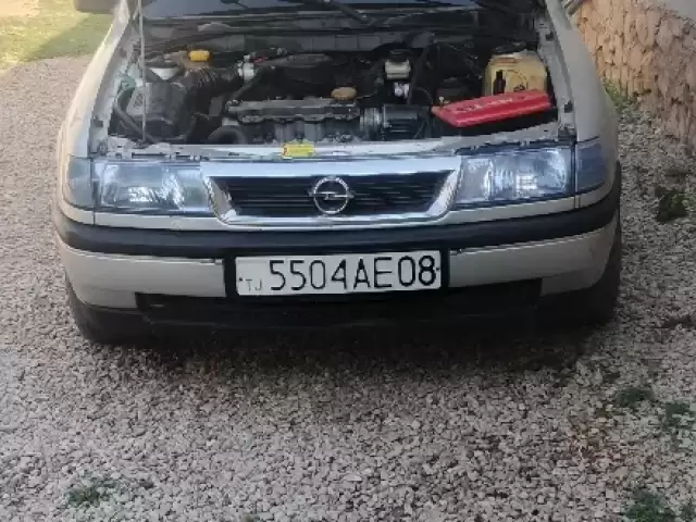 Opel Vectra A, 1990 1, avtobaza.tj