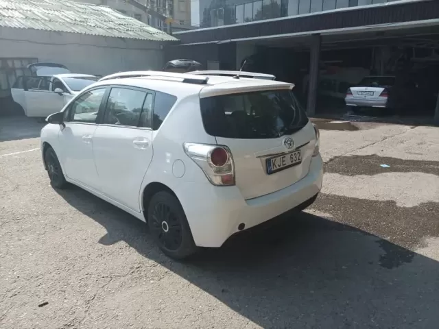 Toyota Corola Verso, 2014 1, avtobaza.tj