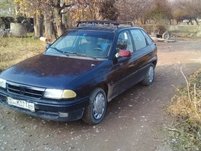 Opel Astra F 1, avtobaza.tj