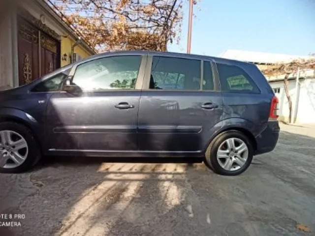 Opel Zafira 1, avtobaza.tj