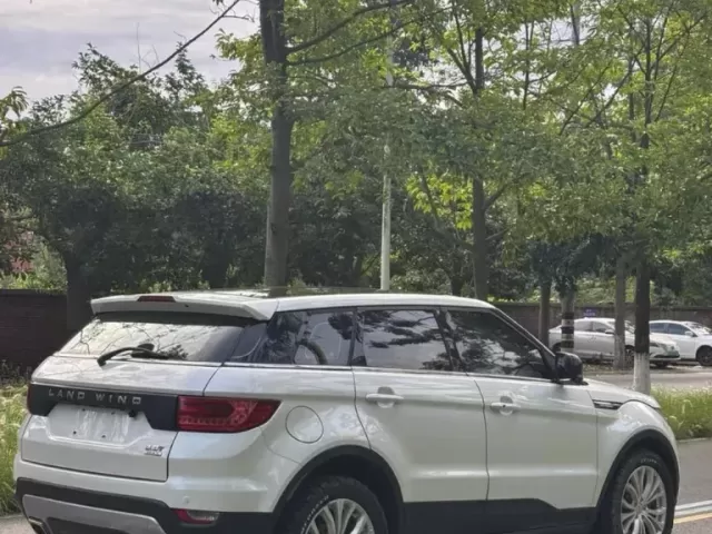 Landwind CV9, 2017 1, avtobaza.tj
