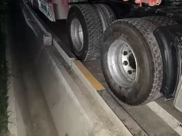 Присеп контейнеровоз, 2025 1, avtobaza.tj Присеп контейнеровоз, 2025 1, avtobaza.tj