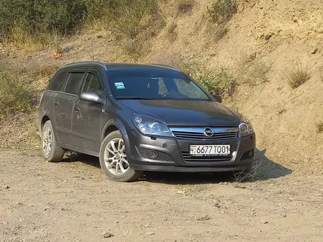 Opel Astra H, 2009 1, avtobaza.tj