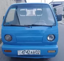 Грузовики Лабо, 1994 в Канибадам 