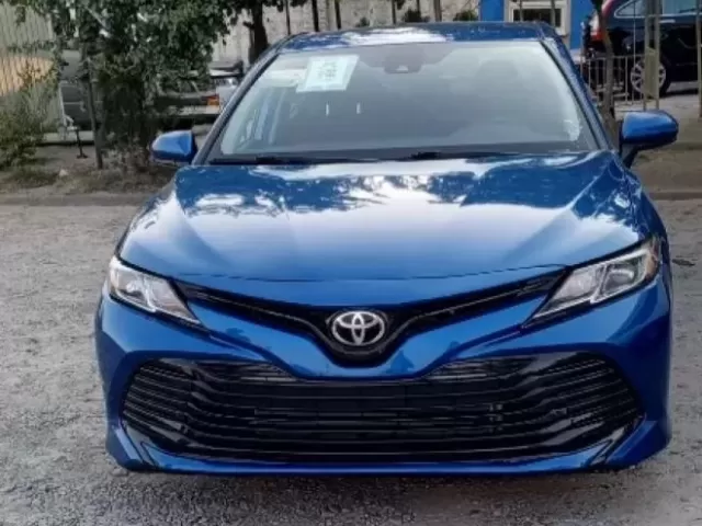 Toyota Camry 1, avtobaza.tj