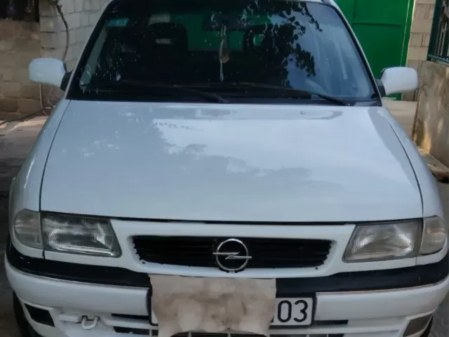 Opel Astra F 1, avtobaza.tj