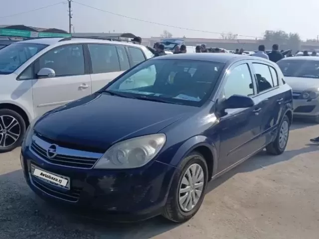 Opel Astra H 1, avtobaza.tj