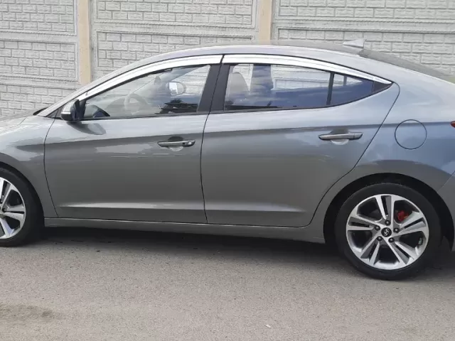 Hyundai Avante, 2016 1, avtobaza.tj