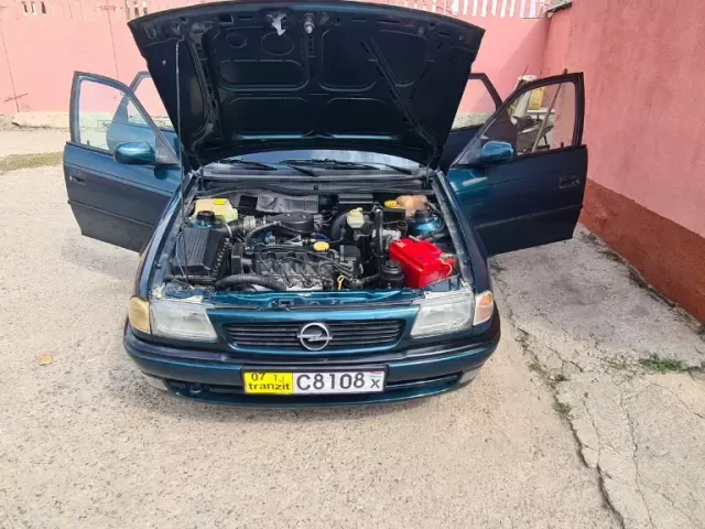 Opel Astra F 1, avtobaza.tj