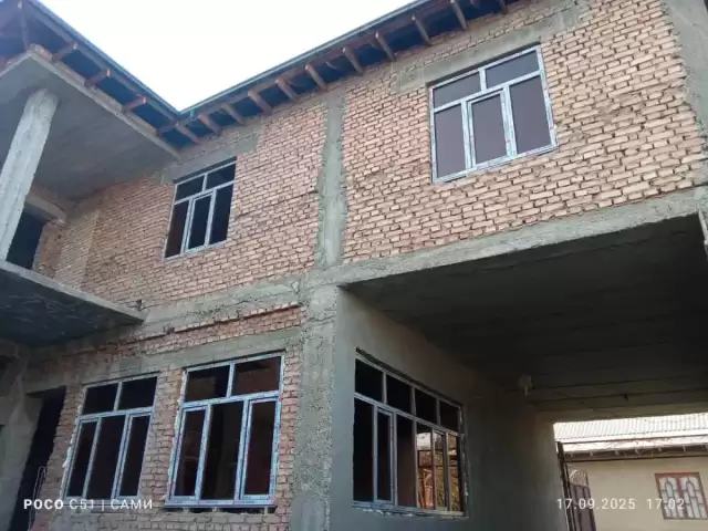 Устои дару тирезаи пластики ва алюмини 1, farmo.tj