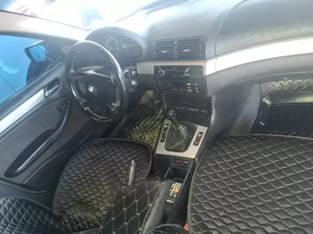 BMW 3 Series 318, 2003 1, avtobaza.tj