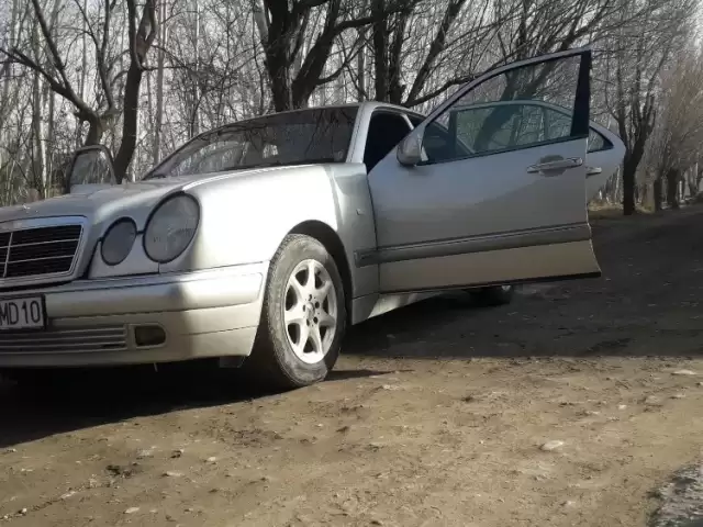 Mercedes-Benz E class, 1996 1, avtobaza.tj