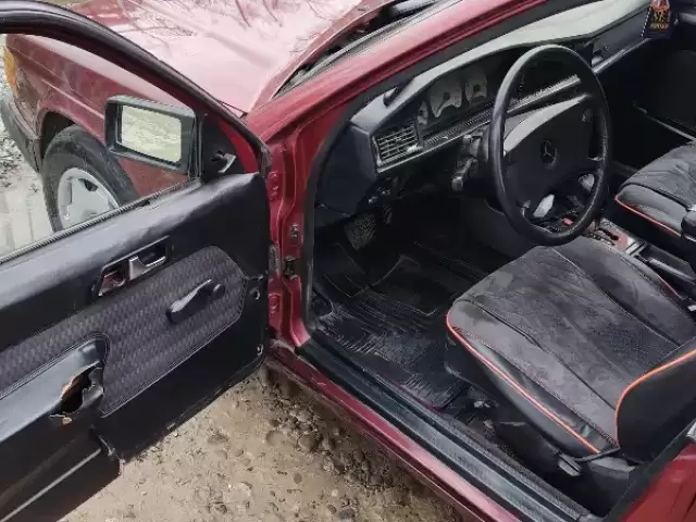 Mercedes-Benz 190, 1989 1, avtobaza.tj