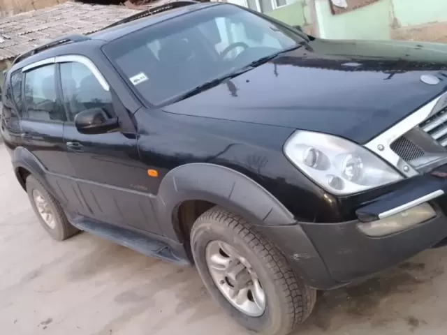 SsangYong Rexton 1, avtobaza.tj