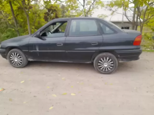 Opel Astra F 1, avtobaza.tj