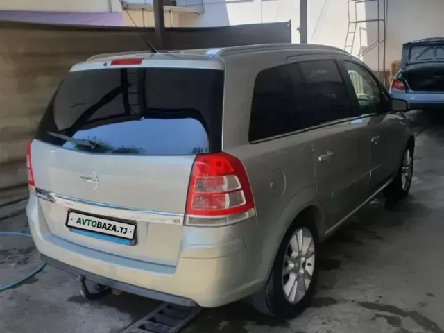 Opel Zafira 1, avtobaza.tj