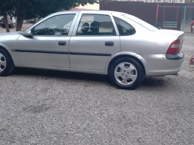 Opel Vectra B 1, avtobaza.tj