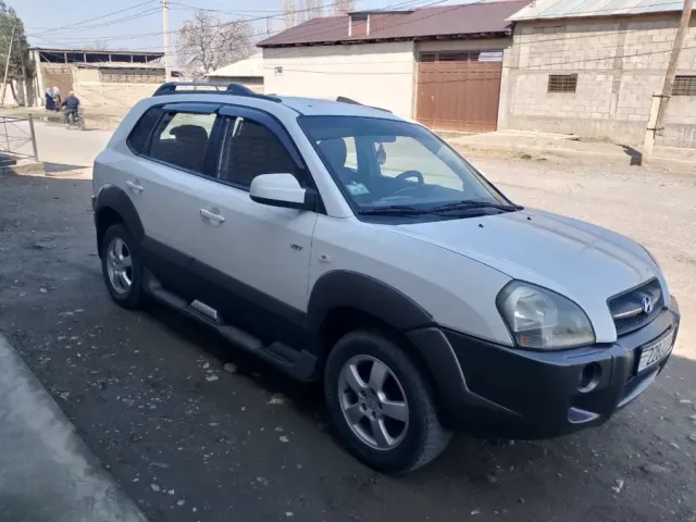 Hyundai Tucson 1, avtobaza.tj