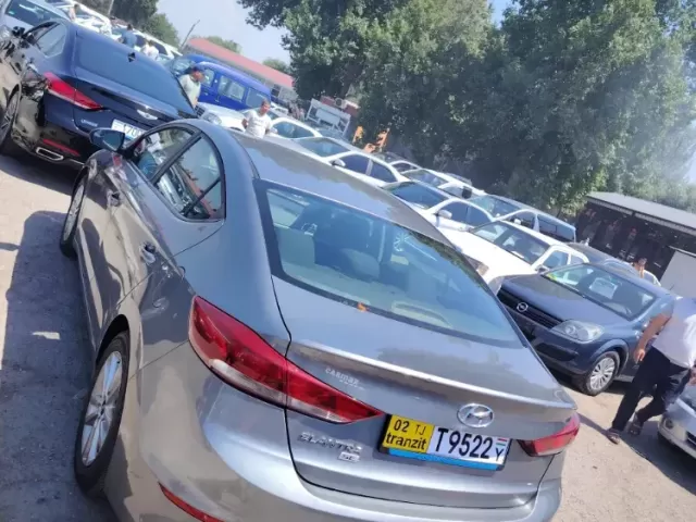 Hyundai Elantra, 2017 1, avtobaza.tj