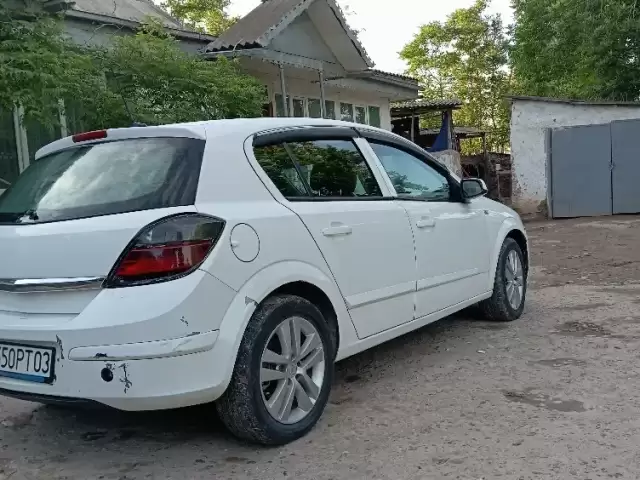 Opel Astra H, 2008 1, avtobaza.tj