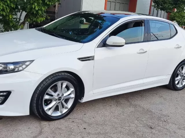 Kia K5, 2011 1, avtobaza.tj
