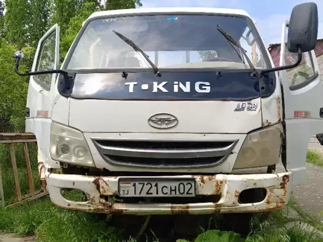 Грузовики T-KING, 2013 1, avtobaza.tj