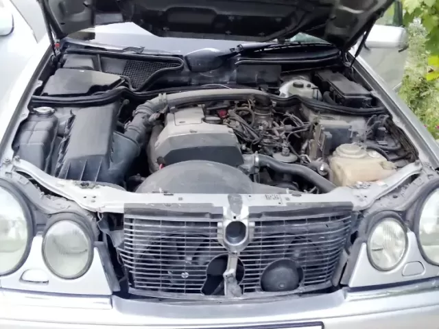 Mercedes-Benz E class, 1996 1, avtobaza.tj