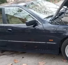 BMW 5 Series 520, 1999 в Душанбе 