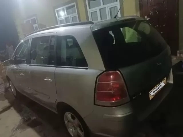 Opel Zafira 1, avtobaza.tj