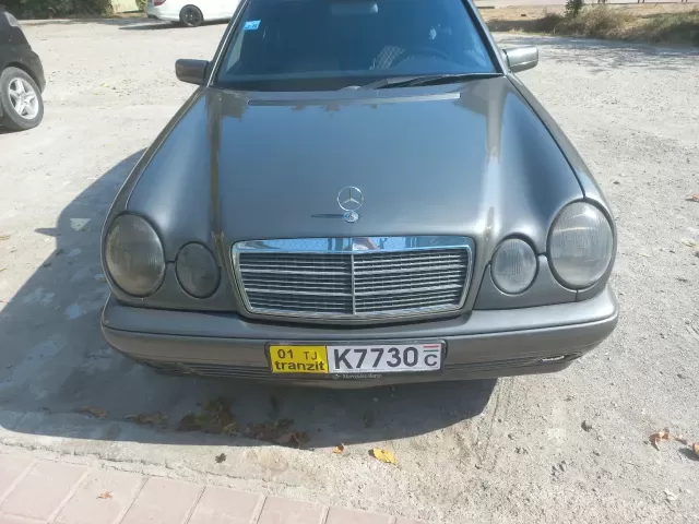 Mercedes-Benz E class 1, avtobaza.tj