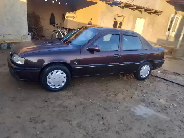 Opel Vectra A, 1994 1, avtobaza.tj Opel Vectra A, 1994 1, avtobaza.tj