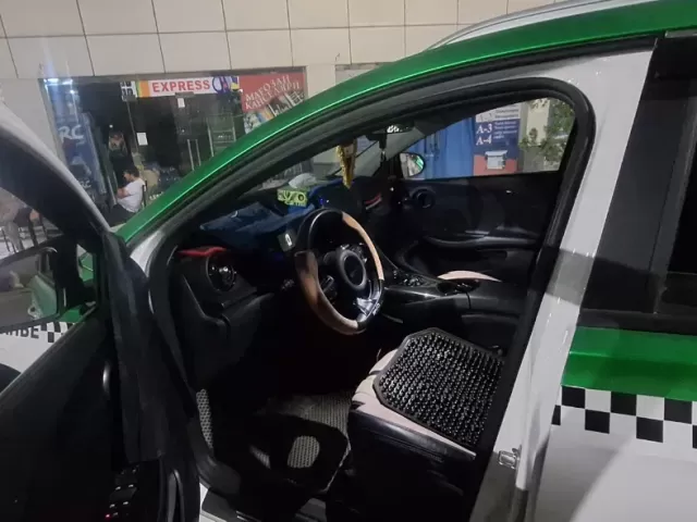 BYD E2, 2024 1, avtobaza.tj