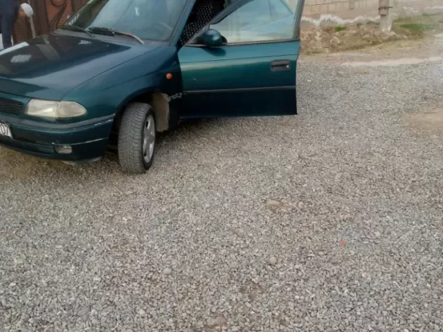 Opel Astra F 1, avtobaza.tj