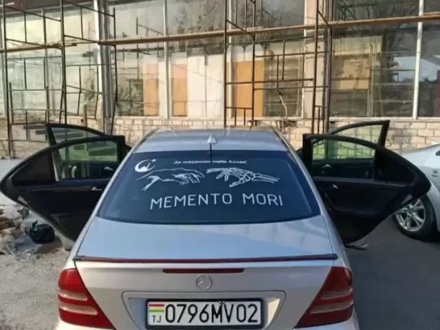 Mercedes-Benz C class, 2001 1, avtobaza.tj