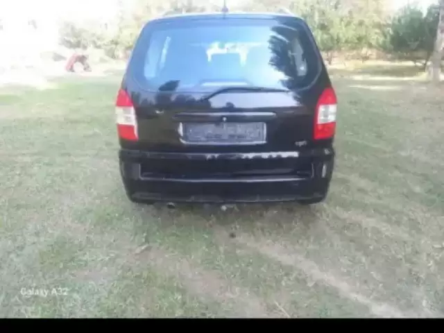 Opel Zafira, 2005 1, avtobaza.tj