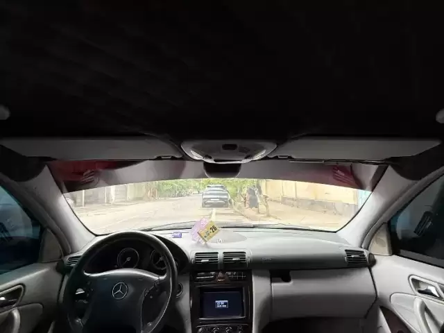 Mercedes-Benz E class, 2003 1, avtobaza.tj