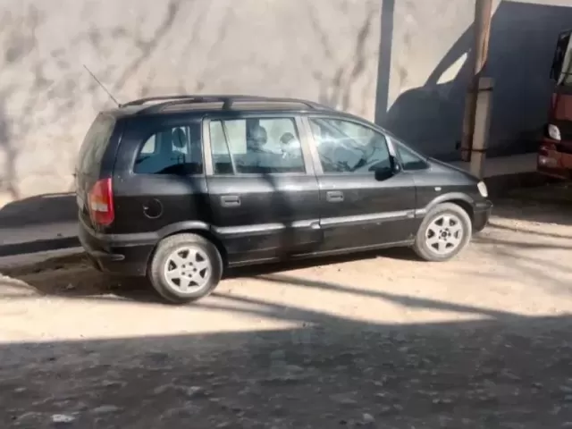 Opel Zafira 1, avtobaza.tj