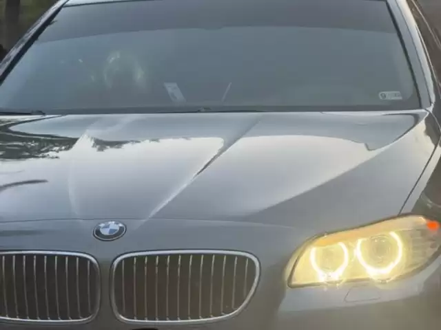 BMW 5 Series 528, 2013 1, avtobaza.tj