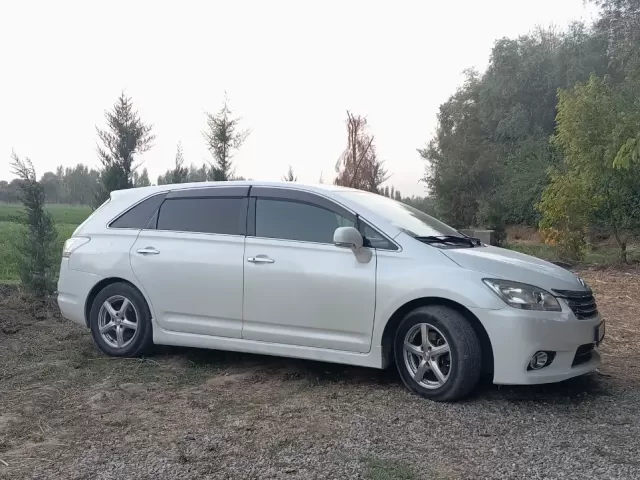 Toyota Mark X ZiO 1, avtobaza.tj