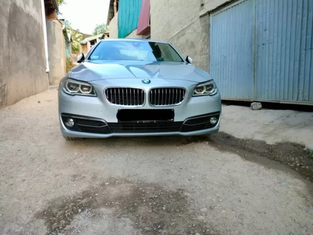 BMW 5 Series 520 1, avtobaza.tj