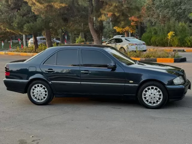 Mercedes-Benz C class 1, avtobaza.tj