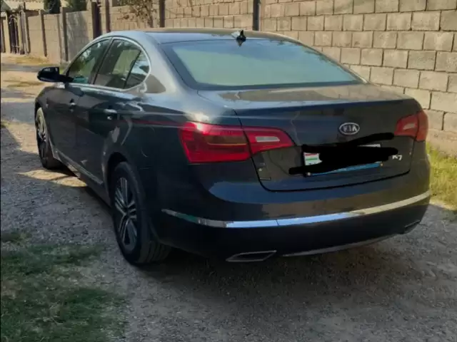 Kia K7, 2010 1, avtobaza.tj