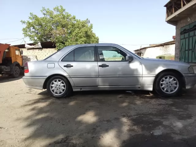 Mercedes-Benz C class 1, avtobaza.tj