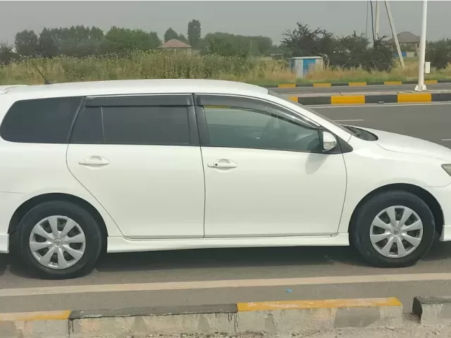 Toyota Fielder, 2007 1, avtobaza.tj